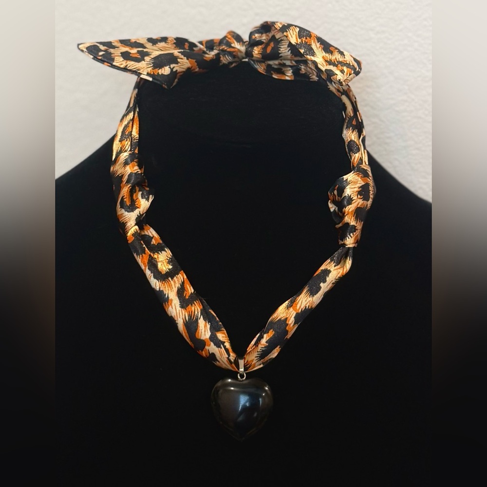 Leopard Print scarf Necklace with onyx Heart Pendant